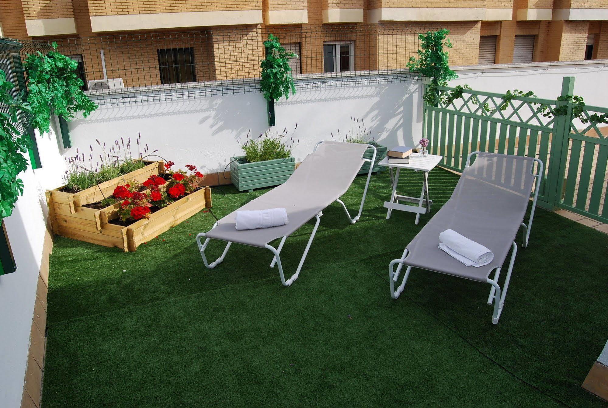 Hotel Dona Blanca Sevilha Exterior foto